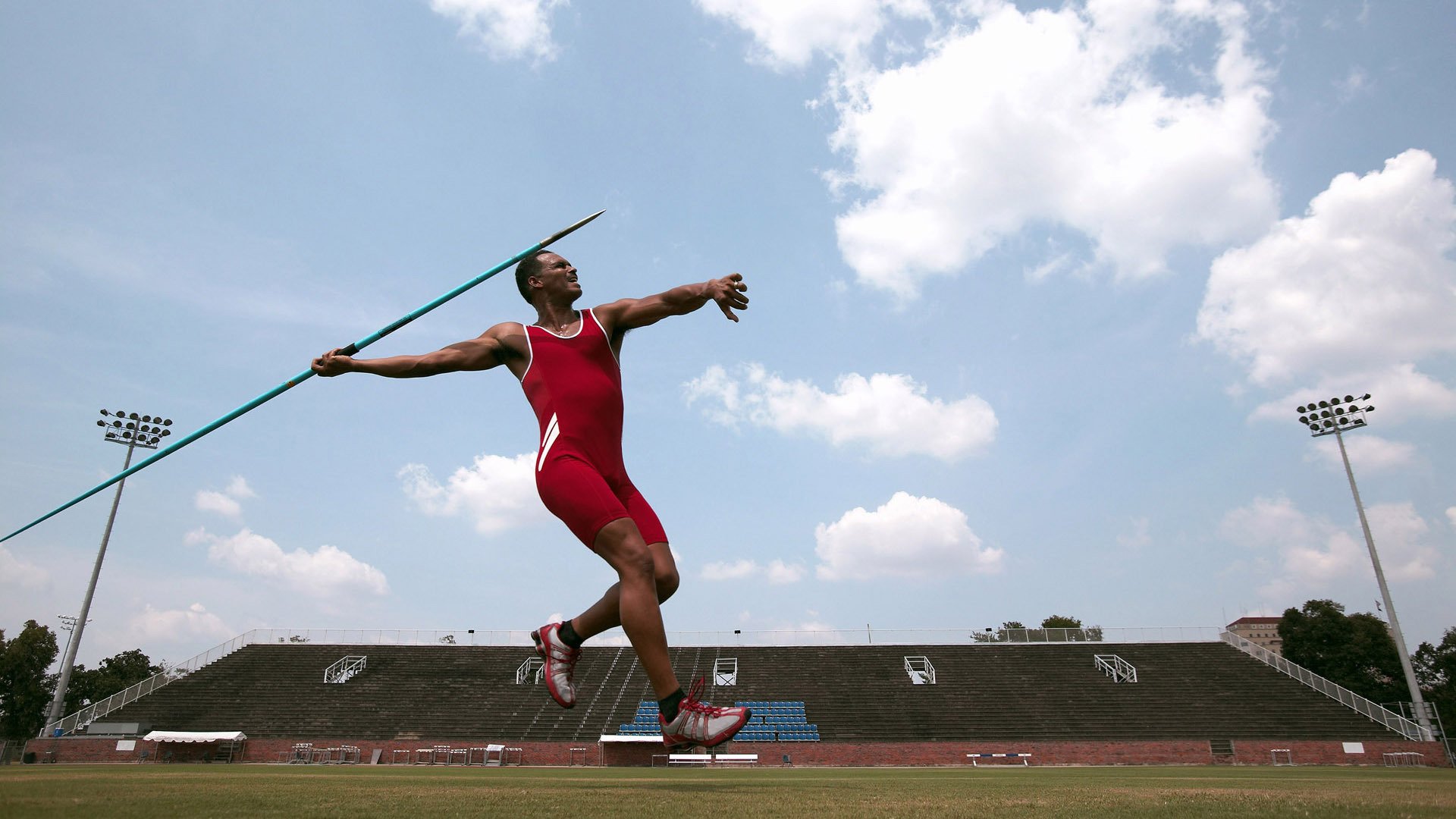 凯尔特人交易流言：杰伦布朗、德里克怀特、马尔科姆布罗格登谁可能补强？