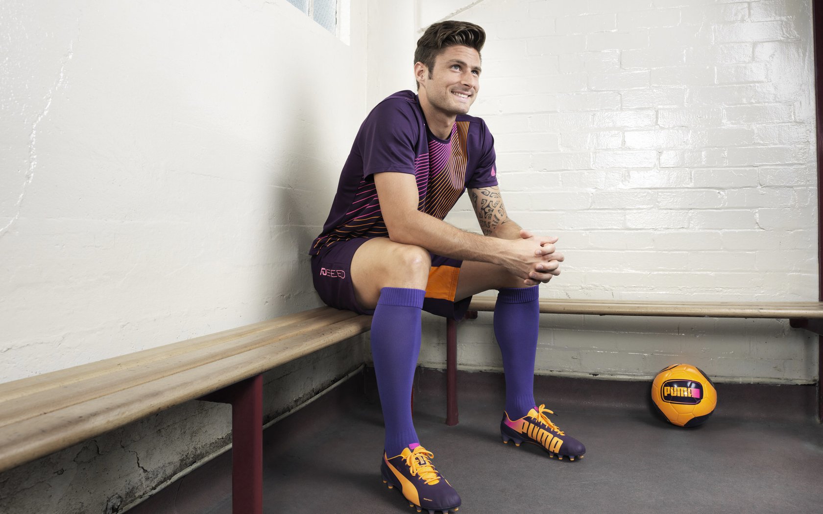 泽林斯基谈世界波_在训练中演练过感谢恰20助攻，泽林斯基技术特点