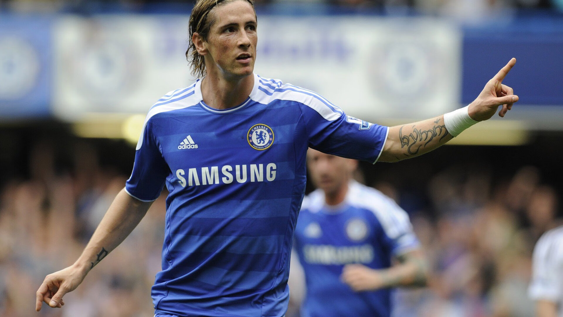 樊振东德国杯首战就横扫，打得对手没脾气只想合照，樊振东16岁德国公开赛